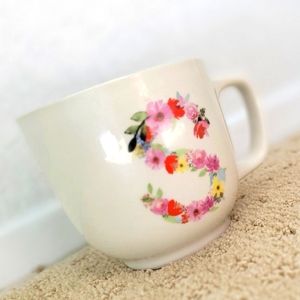 Floral mug for spring/summer
